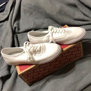 Authentic Lo Pro True White